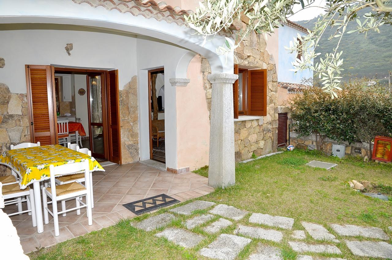 בודוני Villa I Ginepri מראה חיצוני תמונה