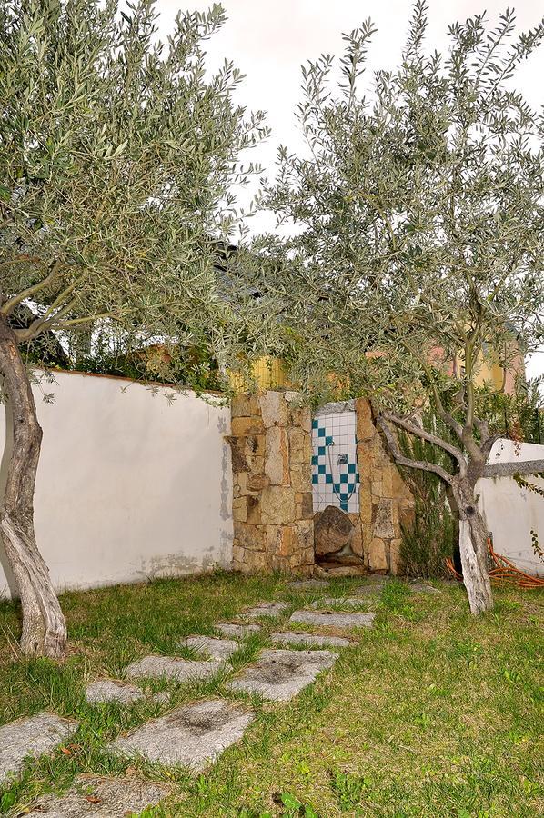 בודוני Villa I Ginepri מראה חיצוני תמונה