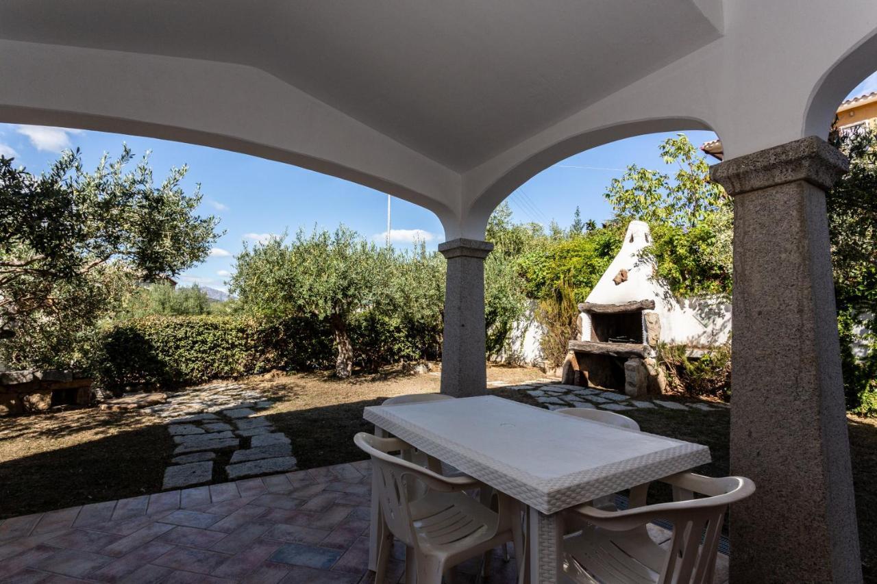 בודוני Villa I Ginepri מראה חיצוני תמונה